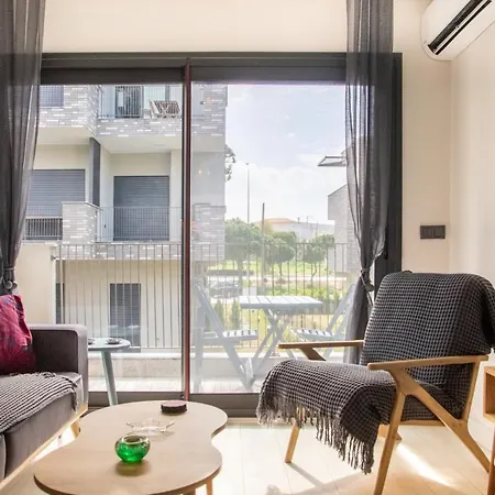 Gorgeous With Pool And Balcony In Izmir شقة